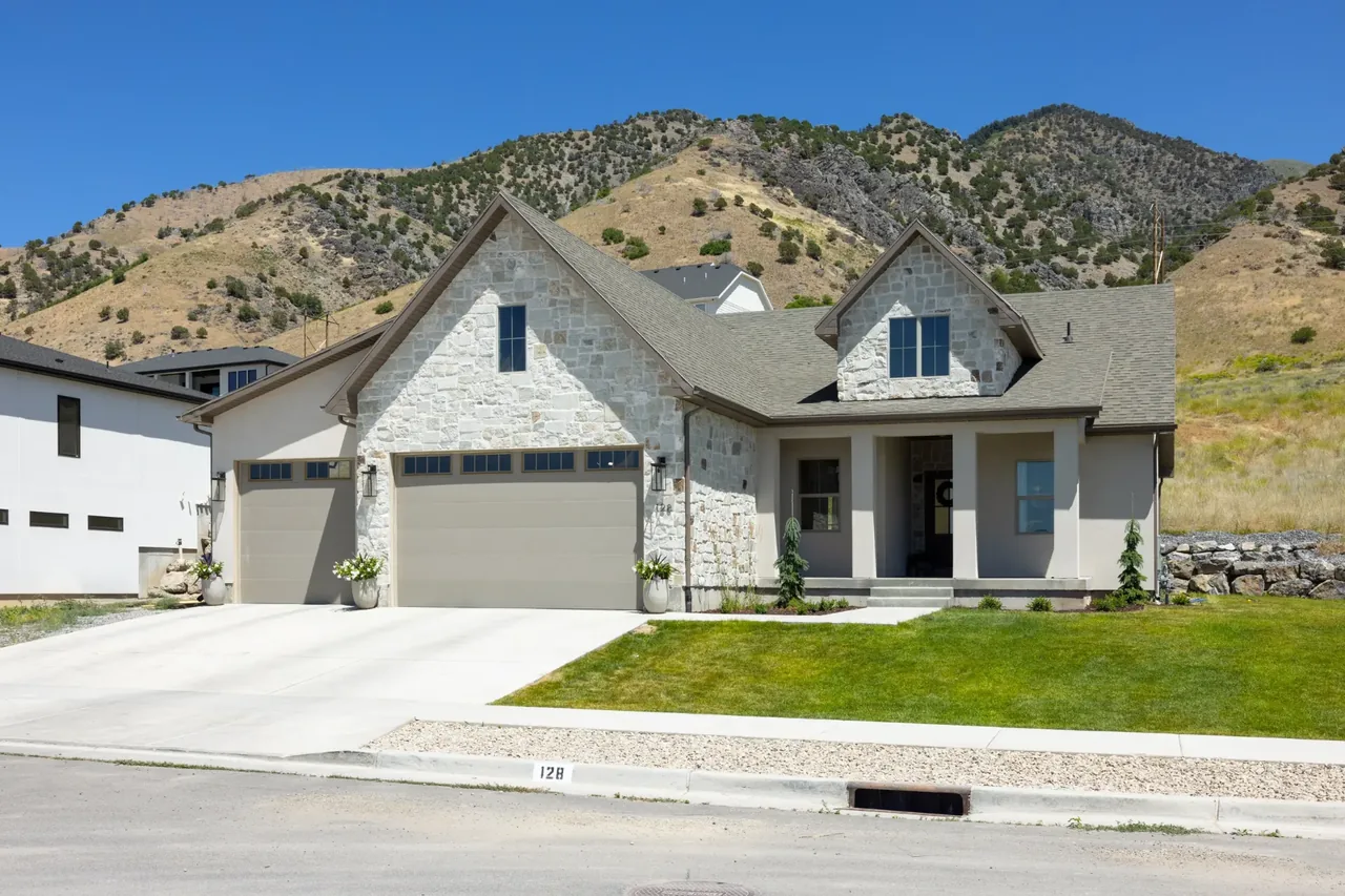 Elgan Residence custom home view 1 in Providence, UT